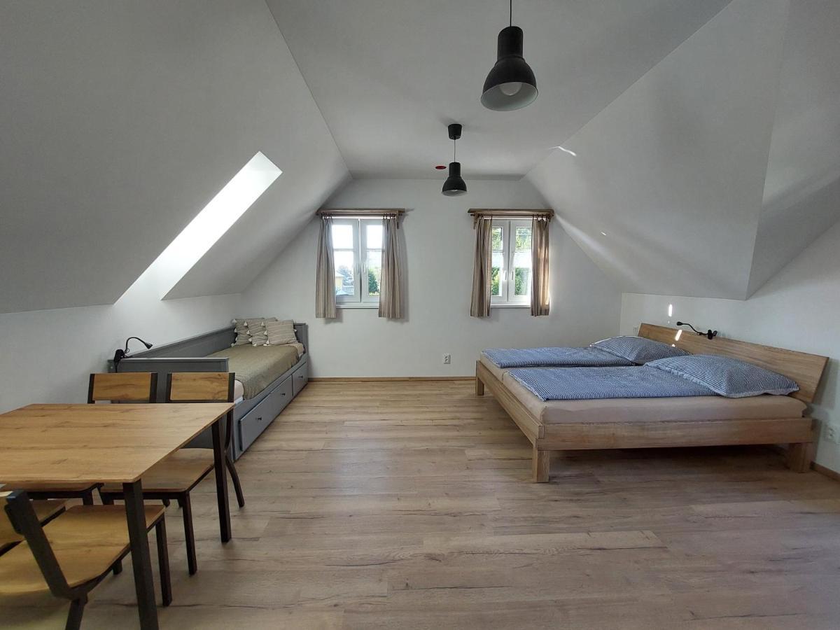 Apartmany Ema A Ela Tatranska Strba Exteriör bild