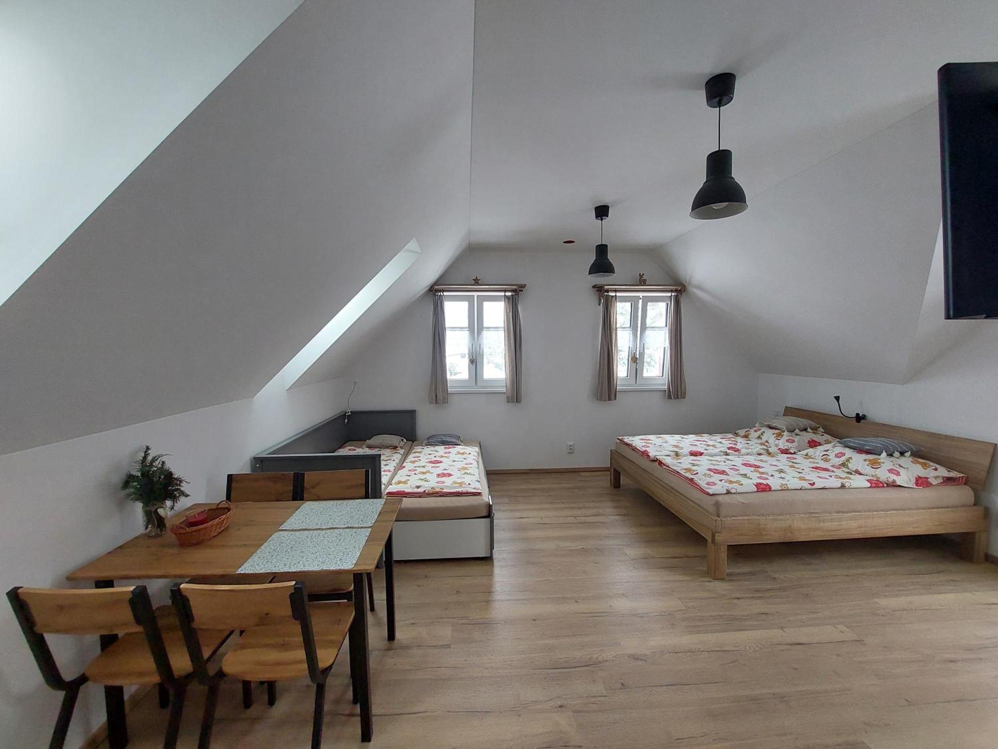Apartmany Ema A Ela Tatranska Strba Exteriör bild