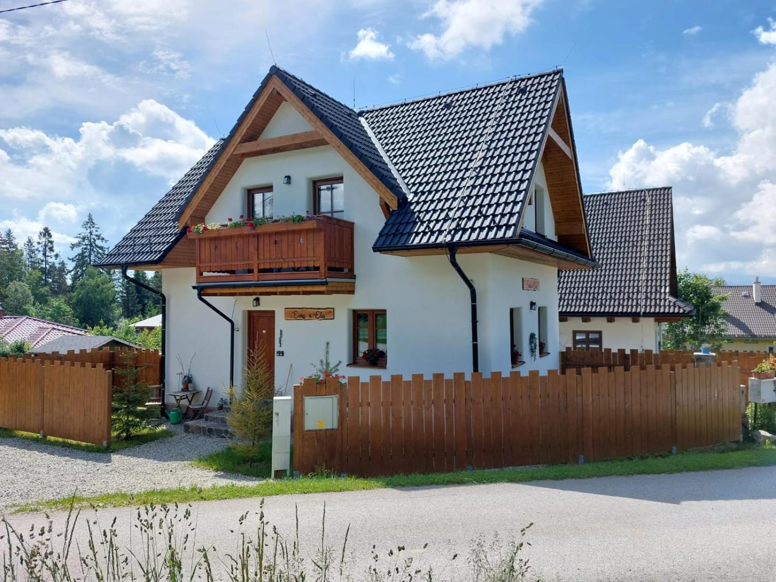Apartmany Ema A Ela Tatranska Strba Exteriör bild